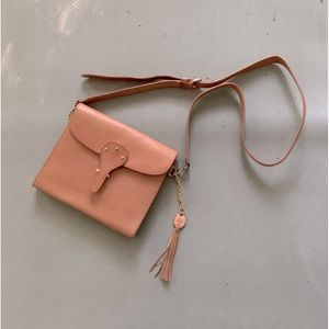 Crown vintage leather cross body purse